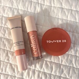 Laura Mercier Tower 28 caliray blurry mosturizer and setting powder blush trio